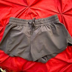 *BRAND NEW* Stori brand shorts